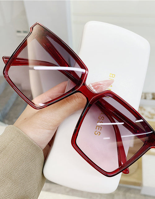 Load image into Gallery viewer, Designer Square Sunglasses